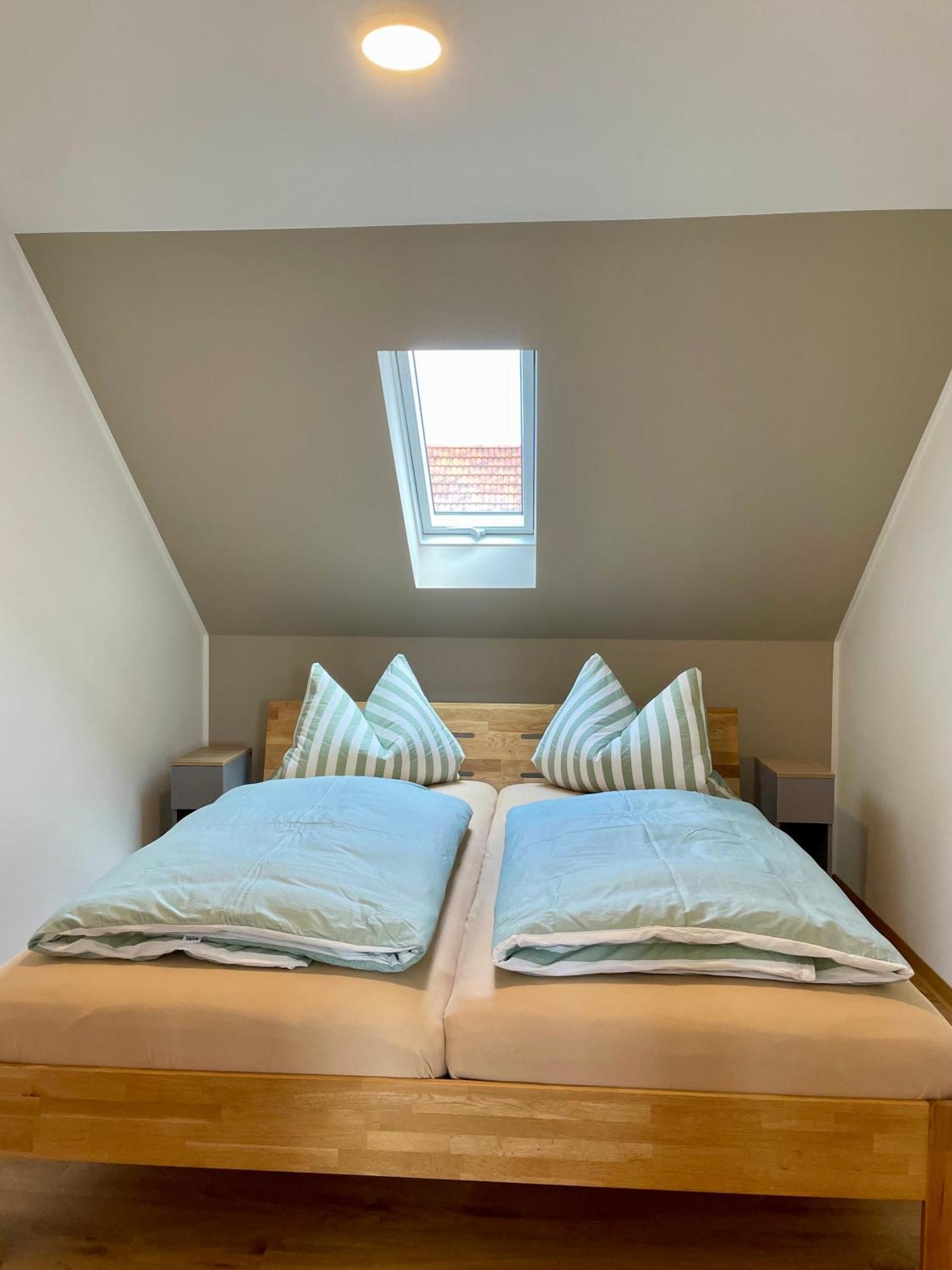 Stadtoase Geraeumige Gaestewohnungen Mit Balkon, Komfort, Modernitaet Und Ruhe, Fuer Monteure Geeignet, Free Wifi Frankenberg Buitenkant foto