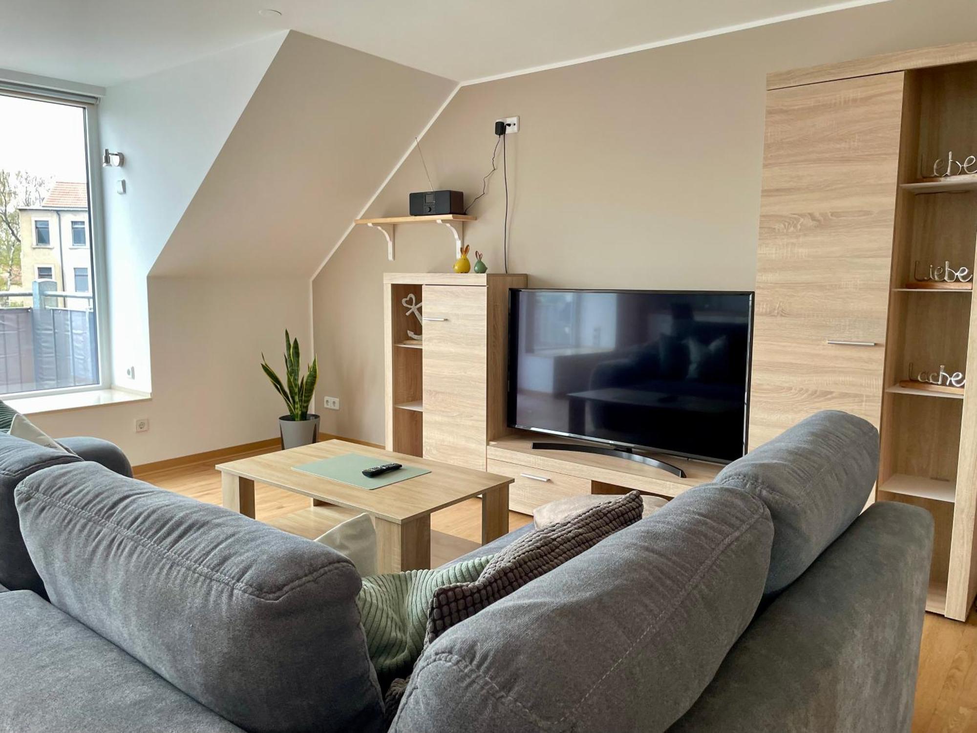 Stadtoase Geraeumige Gaestewohnungen Mit Balkon, Komfort, Modernitaet Und Ruhe, Fuer Monteure Geeignet, Free Wifi Frankenberg Buitenkant foto